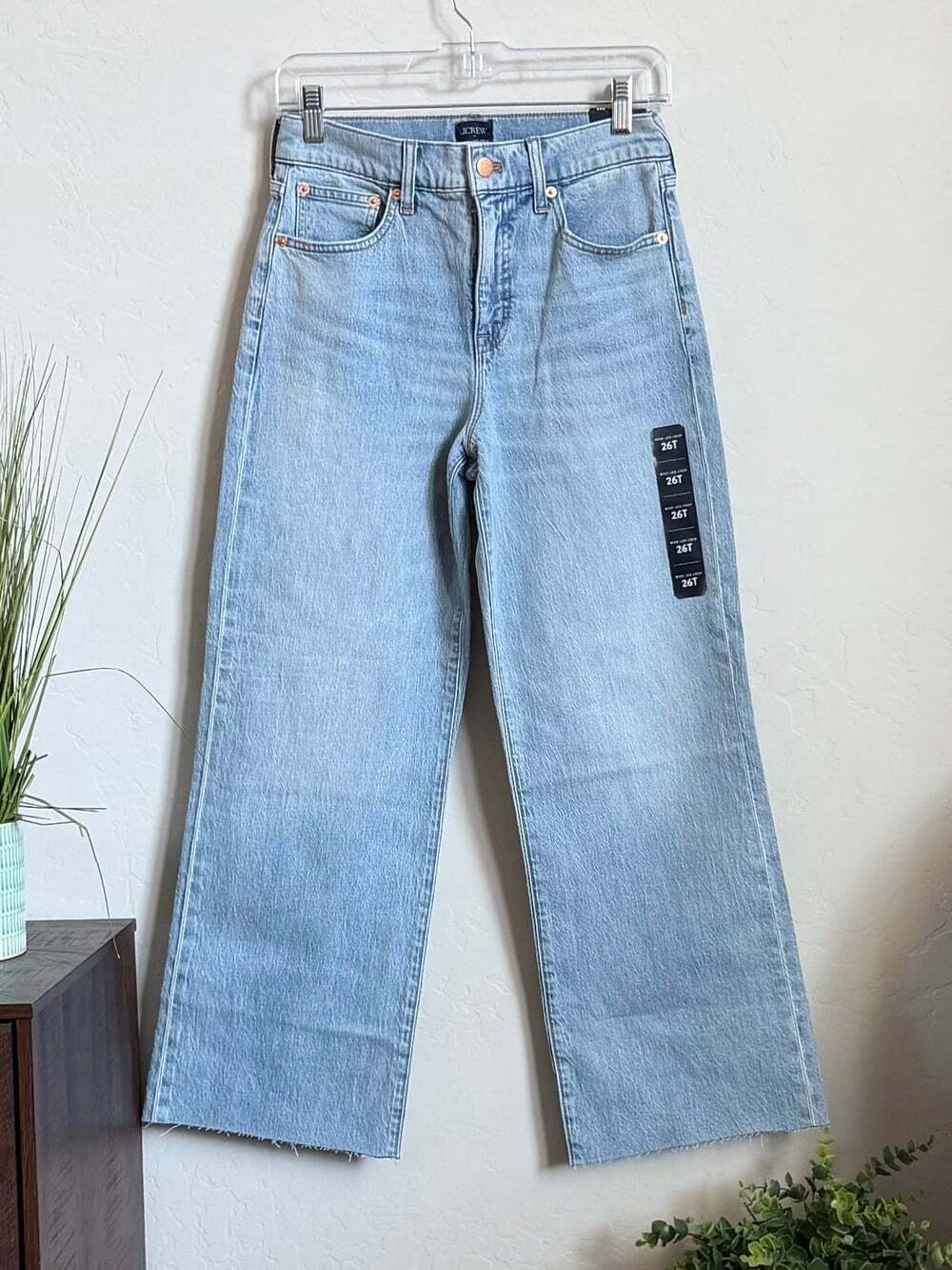 J.Crew Wide Leg Crop Jeans 26T Light Wash Raw Hem Tall Crop NWT